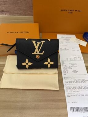 Louis Vuitton Victorine Wallet